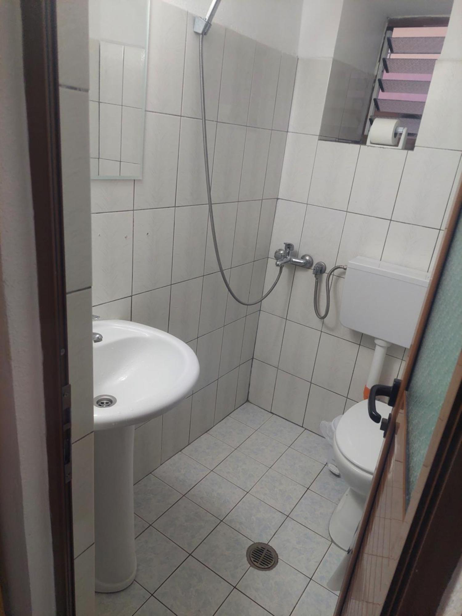 סרנדה Casa Mia Economy Condos מראה חיצוני תמונה